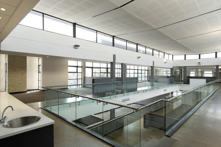 Nicol Main Office park - Interior